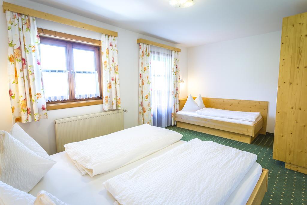 Noeglhof Villa Radstadt Ruang foto